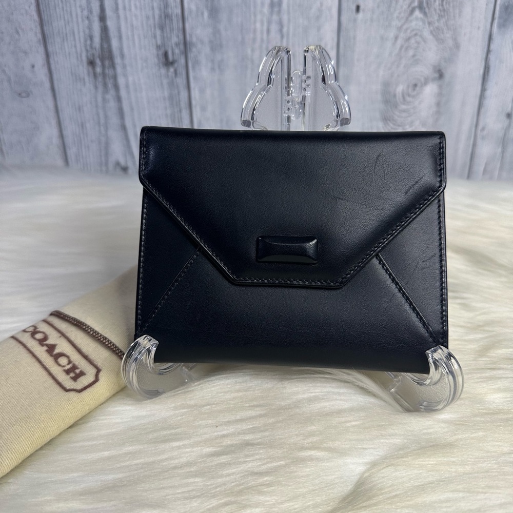 COACH unisex leather wallet in black